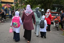 Malaysia đóng cửa hàng loạt trường học vì gần 6.000 học sinh mắc cúm