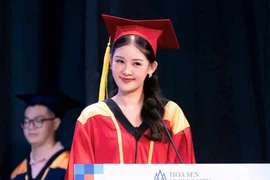 Lê Âu Ngân Anh nói lý do học tiến sĩ ở tuổi 30