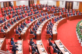 Bộ Chính trị, Ban Bí thư: Nghiên cứu bỏ cấp huyện, sáp nhập một số tỉnh