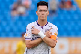 Nguyễn Tiến Linh gia nhập CLB Công an TP.HCM