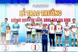 Một gia đình đam mê cầu lông