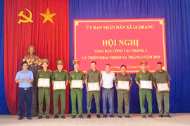 Công an xã Ia Drang nỗ lực đấu tranh trấn áp tội phạm