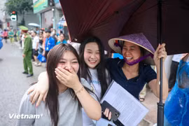 Xuất hiện nhiều ngành học có điểm chuẩn 'đỉnh nóc kịch trần' 30 điểm