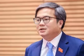 Phê chuẩn ông Trương Việt Dũng giữ chức Phó Chủ tịch UBND thành phố Hà Nội