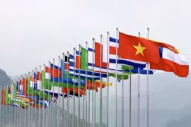 Xác lập vị thế mới