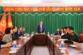 Phó Chủ tịch Quốc hội Trần Quang Phương gặp mặt già làng, trưởng bản, người có uy tín Đắk Nông