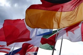 Thủ tướng Canada bàn giao chức Chủ tịch G7 cho Tổng thống Pháp