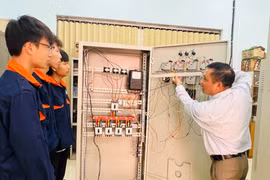 Cơ sở giáo dục cùng doanh nghiệp “bắt tay” đào tạo nhân lực