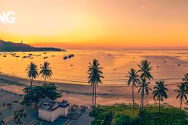 Trọn tình yêu với biển