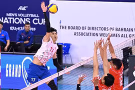 Đội tuyển bóng chuyền nam Việt Nam lội ngược dòng ngoạn mục thắng Thái Lan