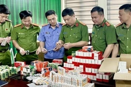 Sữa, thuốc, thực phẩm chức năng bị làm giả: Nhận diện thế nào?