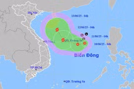 Áp thấp nhiệt đới gió giật cấp 8, hướng về Hoàng Sa