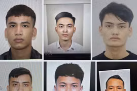 Triệt phá đường dây làm giấy tờ giả quy mô lớn