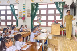 Giúp trẻ em dân tộc thiểu số tự tin vào lớp 1