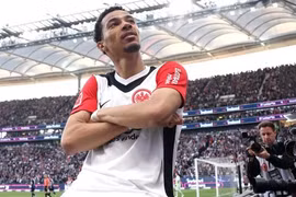 Liverpool đón tân binh 79 triệu bảng Hugo Ekitike, bùng nổ chi tiêu mùa hè