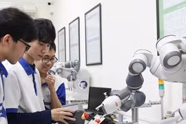 Tuyển sinh Đại học 2025: Lưu ý khi xét tuyển nhóm ngành vi mạch bán dẫn