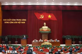 Ngày làm việc thứ nhất của Hội nghị Trung ương khóa XIII