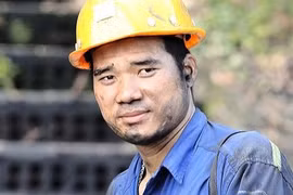 Một thợ lò được phong tặng danh hiệu Anh hùng Lao động