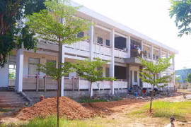 Nâng cấp cơ sở vật chất, chuẩn bị cho năm học mới