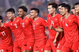 Nguyễn Xuân Son trở lại tuyển Việt Nam sau chấn thương gãy chân