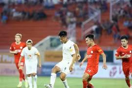 Ba lý do để tin Bình Định sẽ vượt qua Công an Hà Nội, tạo bước ngoặt cuộc đua trụ hạng