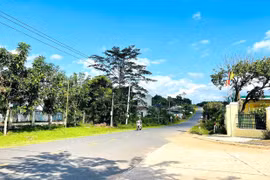 Từ “vùng đất chết” đến buôn làng trù phú