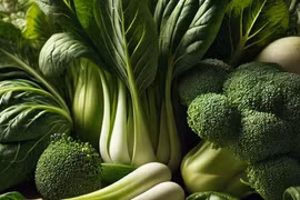 Bác sĩ chia sẻ các loại rau lá xanh giàu canxi