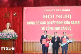 Cao Bằng: Công bố chuẩn y 2 Phó Bí thư Tỉnh ủy, bầu Chủ tịch HĐND, UBND tỉnh mới