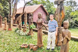 Cần bảo tồn nghệ thuật điêu khắc gỗ truyền thống