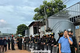 Hàng trăm cán bộ, công an truy bắt nghi phạm sát hại 4 người trong đêm