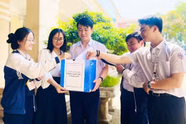 Lan tỏa phong trào gây quỹ giúp bạn nghèo
