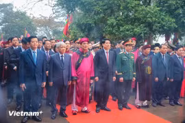 Chủ tịch nước Lương Cường dâng hương Giỗ Tổ Hùng Vương