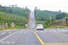Con đường huyền thoại và xa lộ hôm nay