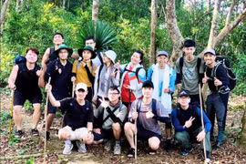 Người Bana làm “đại sứ” du lịch cho quê hương