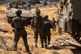 Toàn bộ các lữ đoàn bộ binh và thiết giáp Israel được điều động tới Dải Gaza
