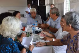 Khi dân số già đi