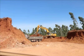 Thủ tướng yêu cầu gỡ vướng quy định pháp luật lĩnh vực khoáng sản, đất đai