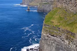 Một bờ biển ở Việt Nam được ca ngợi 'nhất định phải đến một lần trong đời'