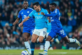 Man City, Liverpool thắng nhàn, Rashford lập công cho Aston Villa