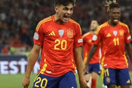 Yamal tỏa sáng trong 'đại tiệc' 9 bàn, Tây Ban Nha thắng Pháp bán kết Nations League