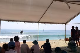 Bốn trẻ đuối nước khi tắm biển tại Quảng Ngãi: Tìm thấy thi thể 1 nạn nhân