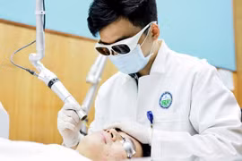 Nhóm tuổi Gen S và nam giới 'đổ xô' đi làm đẹp