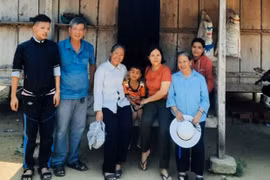 “Bác sĩ tâm hồn” của trẻ khiếm thị