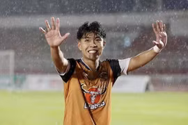 Bầu Đức từ chối bán tuyển thủ Việt Nam