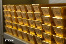 Chỉ trong một năm, giá vàng đã 50 lần lập đỉnh