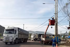 Thủ tướng chỉ đạo khẩn trương đánh giá thiệt hại và khắc phục nhanh hậu quả bão, lũ tại khu vực Trung Bộ