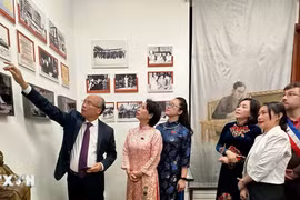 Phó Chủ tịch Quốc hội Nguyễn Thị Thanh thăm Không gian Hồ Chí Minh tại Pháp