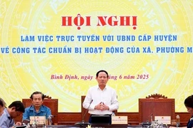 Chủ tịch tỉnh Bình Định nêu nhiệm vụ kép của cán bộ