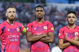 HAGL hưởng lợi lớn sau trận thua đậm của Bình Định