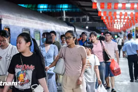 Thành phố Hồ Chí Minh: Bắt đầu tiếp nhận đăng ký mua vé tàu tập thể Tết 2026